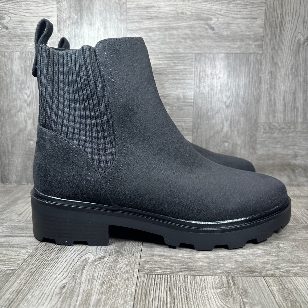 Kensie Emily Chelsea Boots Women 9M Black Lug Sole Faux Suede Ribbed NEW